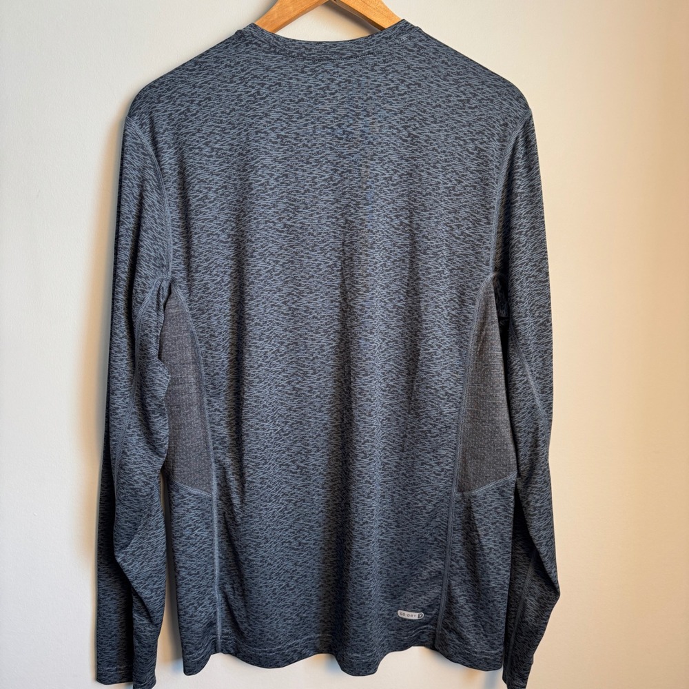 Old Navy Active Mens Long Sleeve GO DRY Athletic Shirt Size L Gray Heathered - Picture 6 of 14